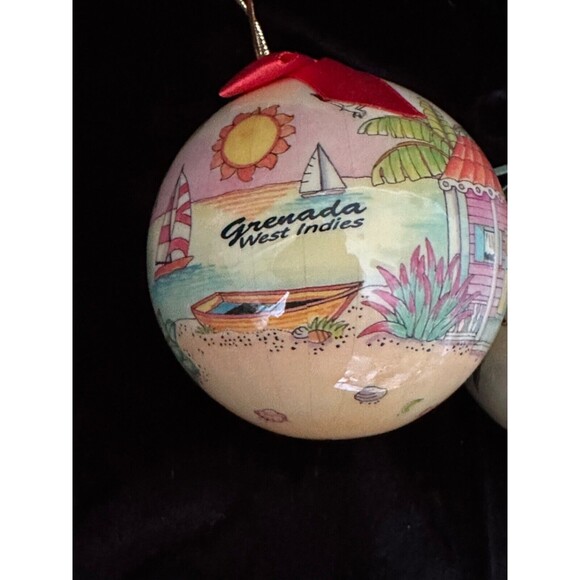 A giftcorp set of 3 Christmas Ornaments, 3 tropical ball ornaments with ribbons - Picture 5 of 7
